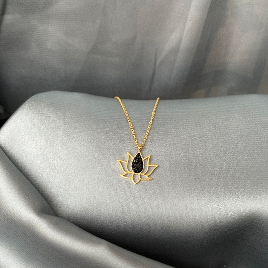 COLLIER - LOTUS NOIR